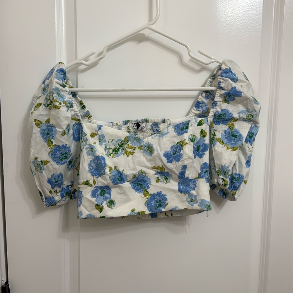 Cropped Zara Puff Sleeve Shirt